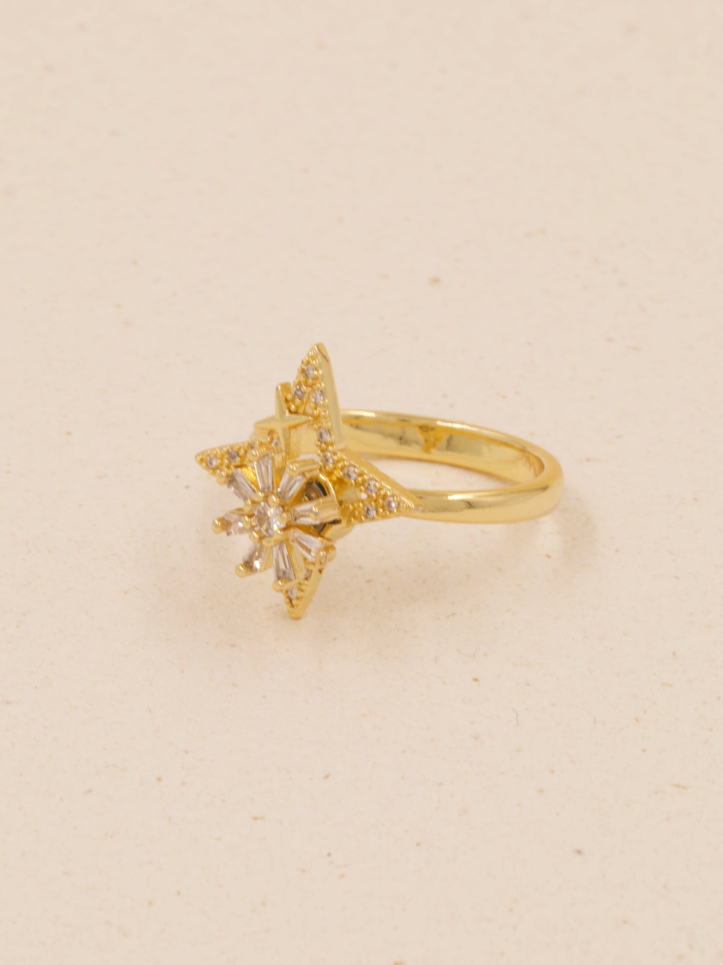 Anillo estrellita